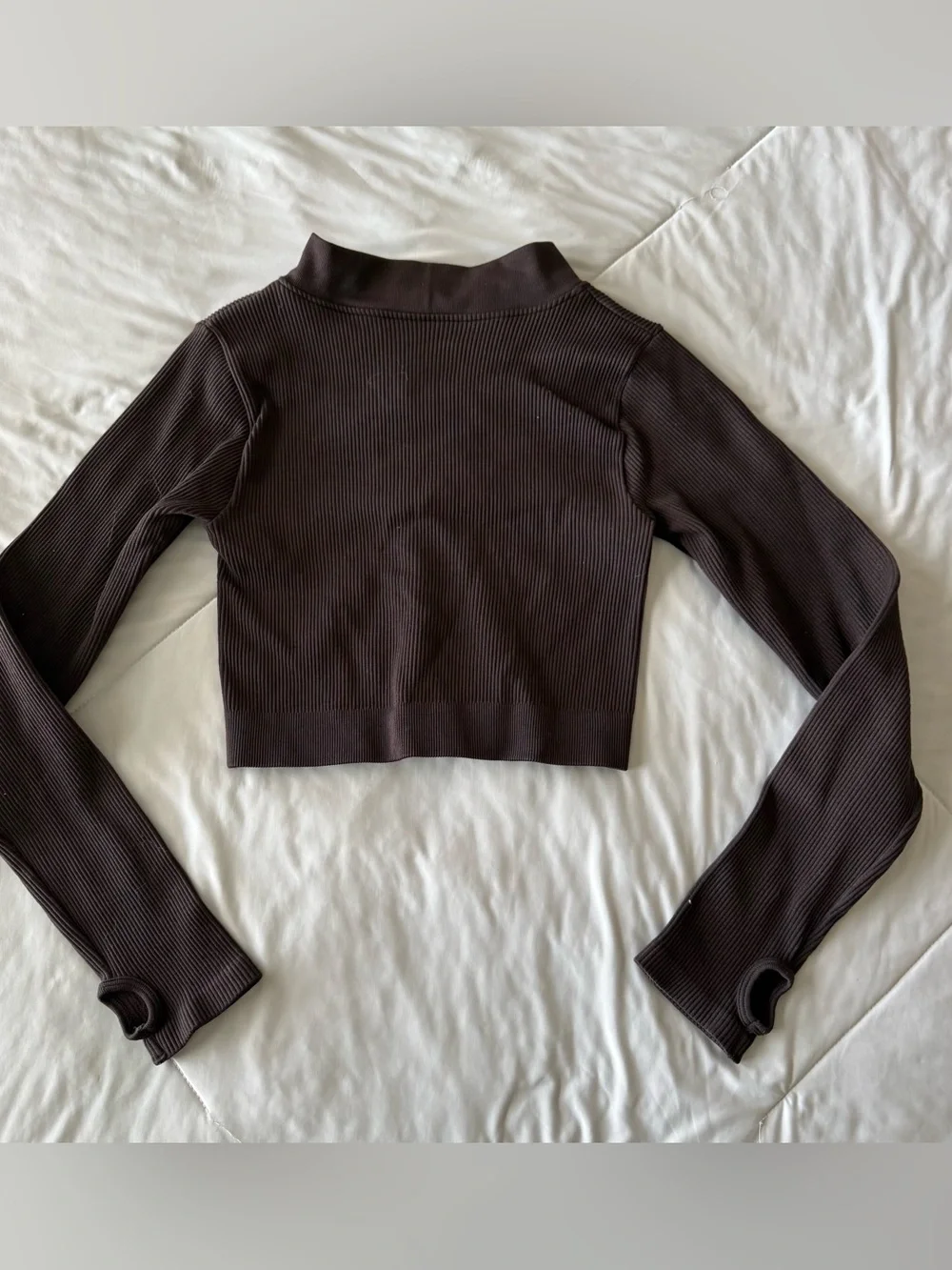 PrettyLittleThing Ribbed Zip-Front Cropped Jacket Brown - Picture 6 of 8